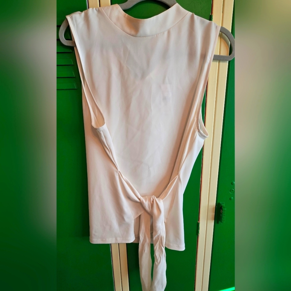 Ann Taylor Cream Sleeveless Blouse